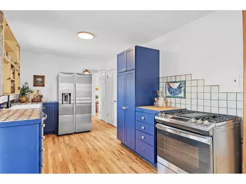 Kitchen - 270 County Road 69, Lyons, CO 80540 photo 7 of 7
