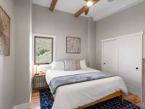 Bedroom - 718 Emerson Gulch Rd, Boulder, CO 80302 photo 5 of 5