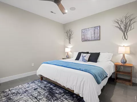 Bedroom - 718 Emerson Gulch Rd, Boulder, CO 80302 photo 2 of 5