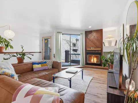 5020 Buckingham Rd, Boulder, CO 80301