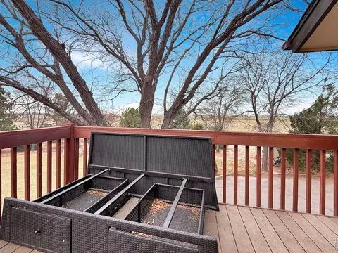 Exterior - 512 Springdale Rd, Sterling, CO 80751 photo 11 of 14