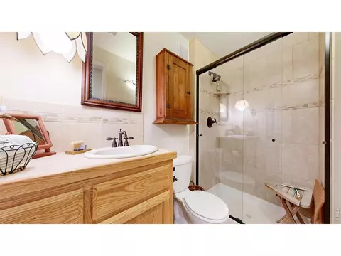 Bath - 109 E Michigan Ave, Berthoud, CO 80513 photo 3 of 3