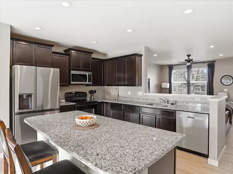 1565 Basildon Ct, Windsor, CO 80550 photo 7