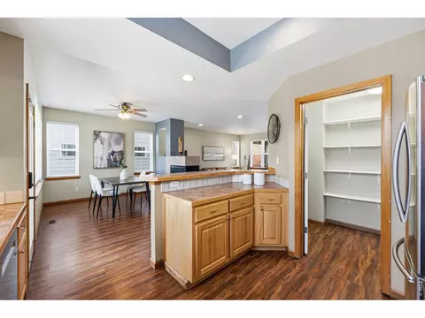 Kitchen - 232 River View Ct, Longmont, CO 80501 photo 5 of 5