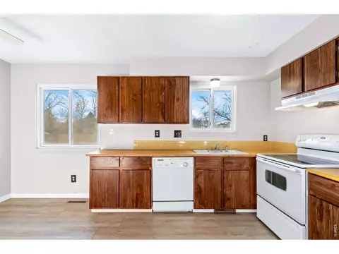 Kitchen - 2912 Killarney Dr, Laporte, CO 80535 photo 4 of 4