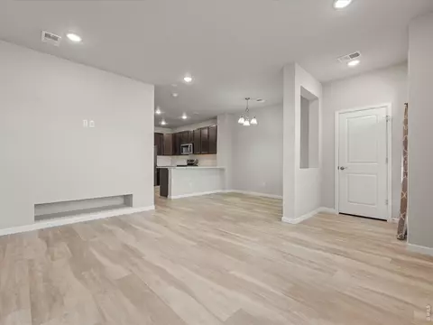 Living - 14952 E Belleview Ave, Aurora, CO 80015 photo 3 of 7