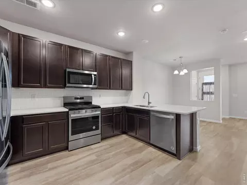 Kitchen - 14952 E Belleview Ave, Aurora, CO 80015 photo 3 of 4