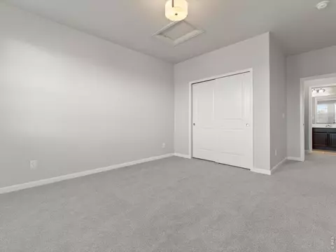 Bedroom - 14952 E Belleview Ave, Aurora, CO 80015 photo 11 of 13