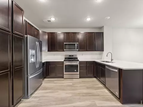 Kitchen - 14952 E Belleview Ave, Aurora, CO 80015 photo 4 of 4