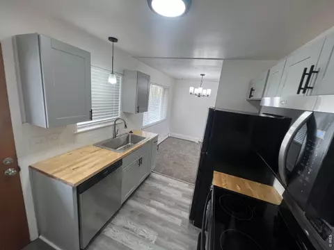 Kitchen - 2150 19th Ave, Greeley, CO 80631 photo 6 of 8