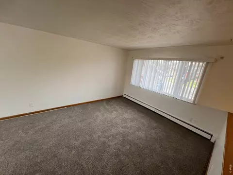 Living - 2150 19th Ave, Greeley, CO 80631 photo 7 of 9