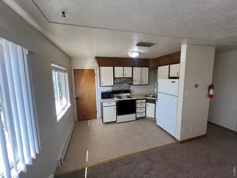 Kitchen - 2150 19th Ave, Greeley, CO 80631 photo 8 of 8
