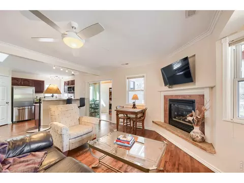 Living - 245 High St, Lyons, CO 80540 photo 2 of 3