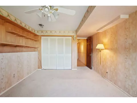 Bedroom - 2020 Kohler Dr, Boulder, CO 80305 photo 3 of 5