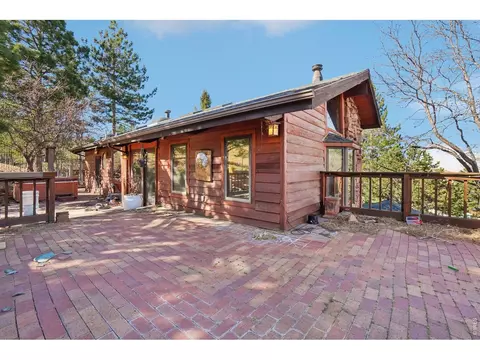 Exterior - 2020 Kohler Dr, Boulder, CO 80305 photo 5 of 10