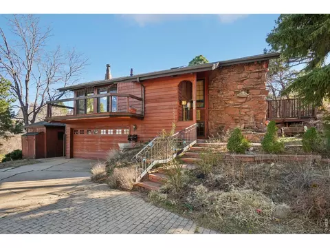Exterior - 2020 Kohler Dr, Boulder, CO 80305 photo 2 of 10