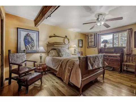 Bedroom - 1042 Steamboat Valley Rd, Lyons, CO 80540 photo 2 of 4
