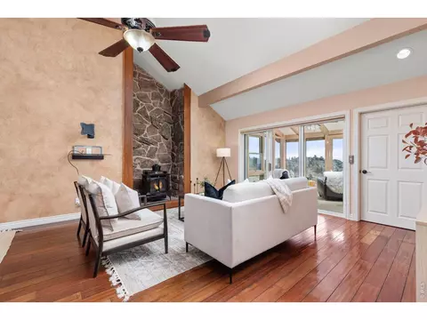 Living - 6183 Red Hill Rd, Boulder, CO 80302 photo 6 of 8