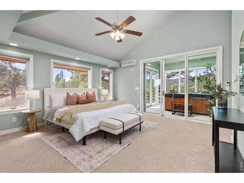 Bedroom - 6183 Red Hill Rd, Boulder, CO 80302 photo 3 of 6