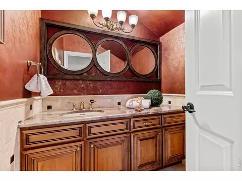 Bath - 6183 Red Hill Rd, Boulder, CO 80302 photo 1 of 5