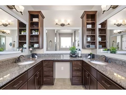 Bath - 1440 Markhor Dr, Severance, CO 80550 photo 2 of 6