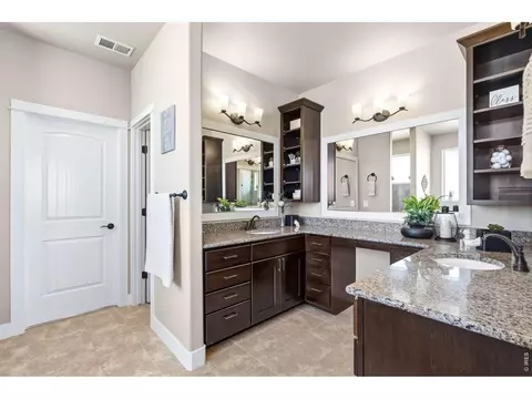 Bath - 1440 Markhor Dr, Severance, CO 80550 photo 1 of 6