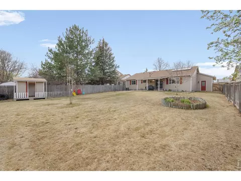 188 47th Ave Ct, Greeley, CO 80634 photo 2