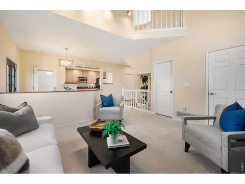 Living - 995 Quince Ave, Boulder, CO 80304 photo 6 of 7