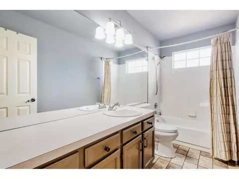 Bath - 16623 E Powers Pl, Centennial, CO 80015 photo 5 of 6