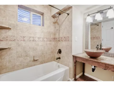 Bath - 16623 E Powers Pl, Centennial, CO 80015 photo 6 of 6