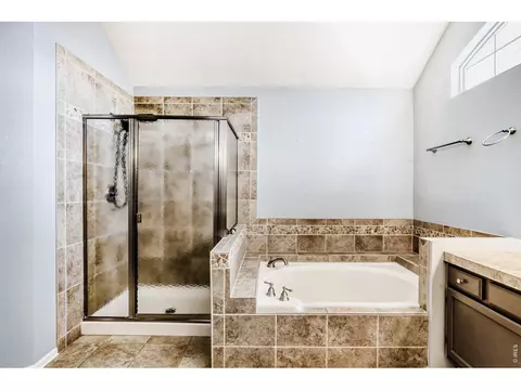 Bath - 16623 E Powers Pl, Centennial, CO 80015 photo 4 of 6