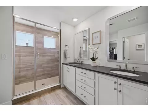 Bath - 6997 Thunderview Dr, Timnath, CO 80547 photo 2 of 5