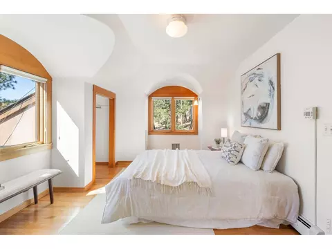 Bedroom - 121 Leonards Rd, Boulder, CO 80302 photo 5 of 5
