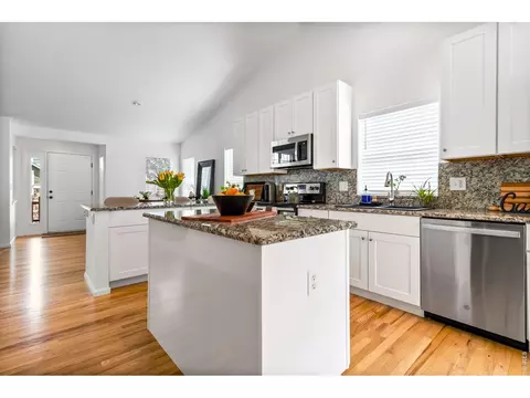 111 Bayside Cir, Windsor, CO 80550 photo 13