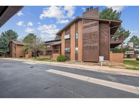 535 Manhattan Dr #203, Boulder, CO 80303