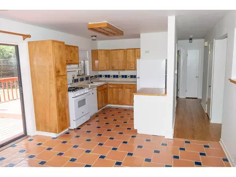 Kitchen - 735 32nd St, Boulder, CO 80303 photo 1 of 1