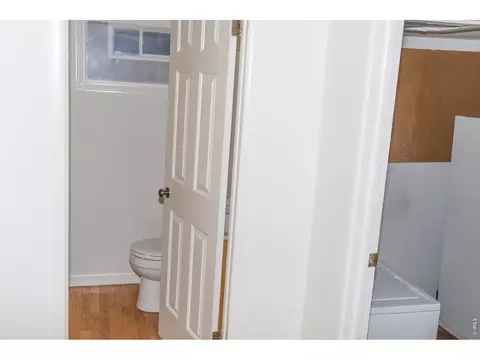 Bath - 735 32nd St, Boulder, CO 80303 photo 1 of 4