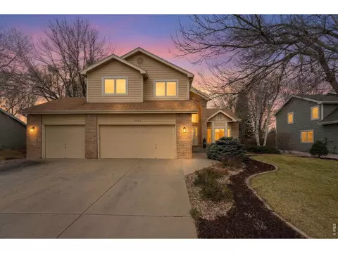 1006 Fox Hills Dr, Fort Collins, CO 80526