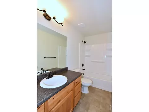 Bath - 516 86th Ave, Greeley, CO 80634 photo 4 of 4