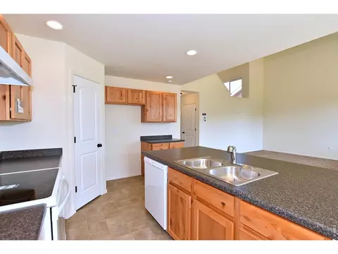 Kitchen - 516 86th Ave, Greeley, CO 80634 photo 4 of 5