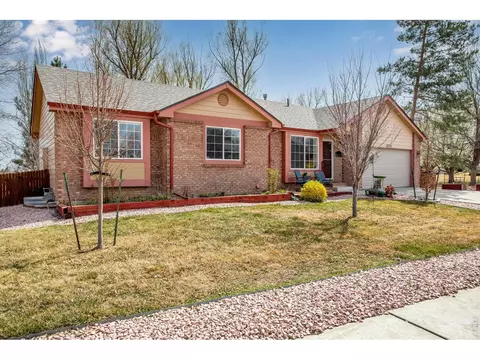 5930 Meadow Creek Ln, Loveland, CO 80538