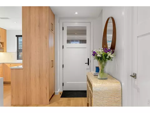 Entry Way - 2120 Folsom St, Boulder, CO 80302 photo 1 of 2
