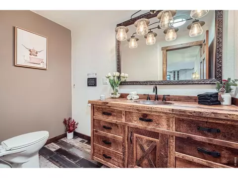 Bath - 274 Boulder View Rd, Boulder, CO 80302 photo 3 of 4