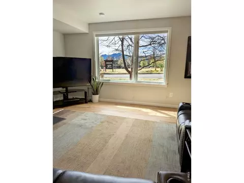 Living - 4710 Holiday Dr #101, Boulder, CO 80304 photo 2 of 2