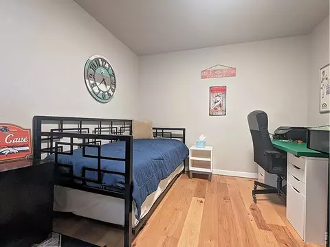 Bedroom - 4710 Holiday Dr #101, Boulder, CO 80304 photo 2 of 2