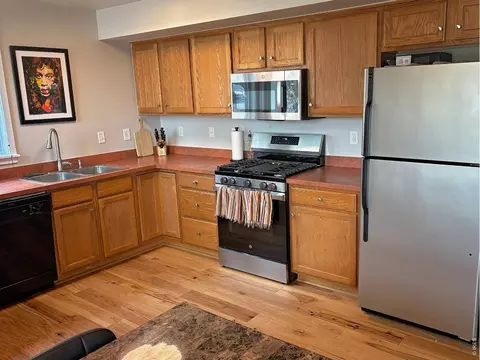 Kitchen - 4710 Holiday Dr #101, Boulder, CO 80304 photo 2 of 2