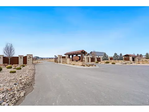 32789 Eagleview Dr, Greeley, CO 80631 photo 5