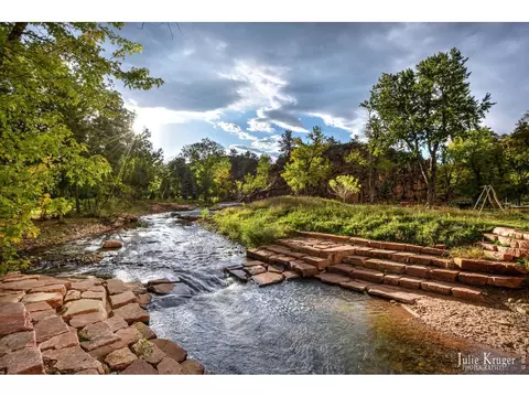 View/Area - 1050 Sunrise Dr, Lyons, CO 80540 photo 2 of 2