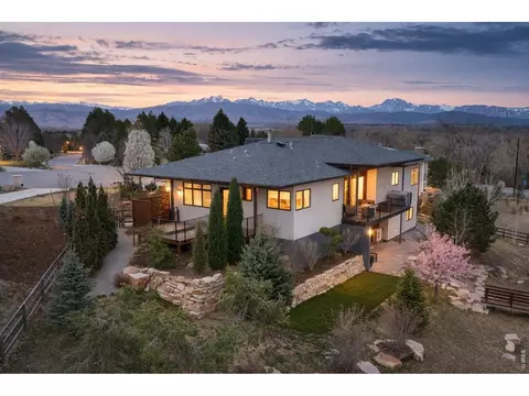8568 Foxhaven Ct, Niwot, CO 80503