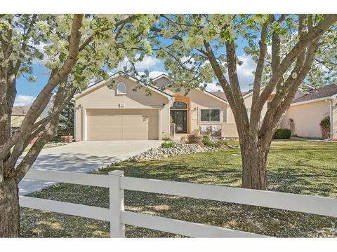 330 Blackstone Cir, Loveland, CO 80537